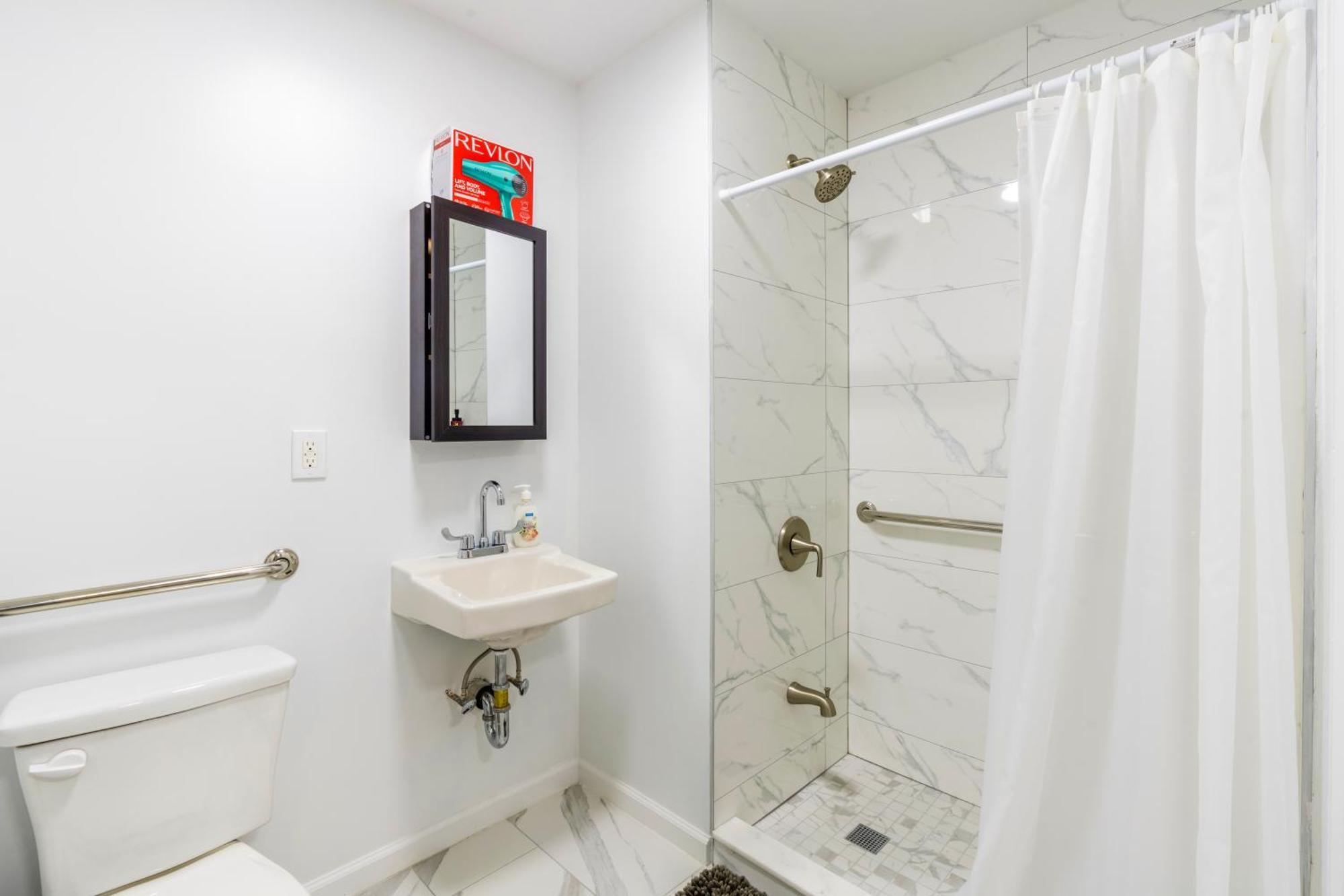 Homelike Suites In The Heart Of China Town New York Exteriör bild